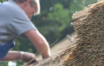 professional Castlerock thatchers